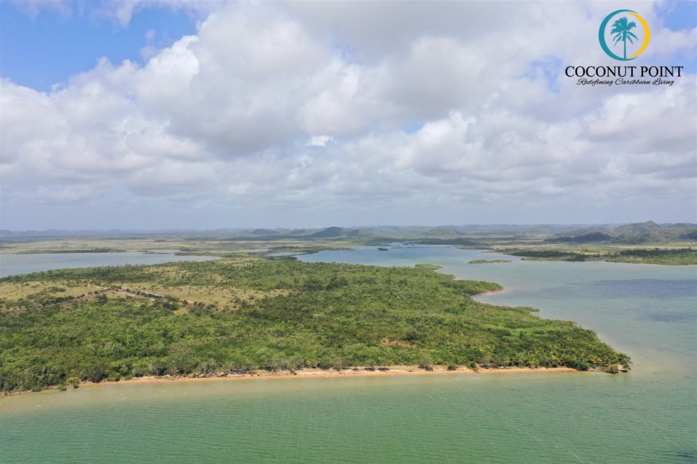 Coconut Point Beach