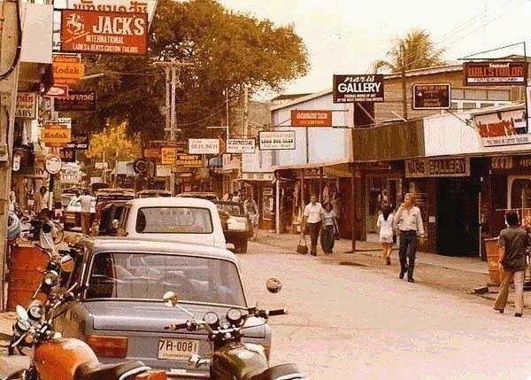 The streets of Pattaya in the 1990s.