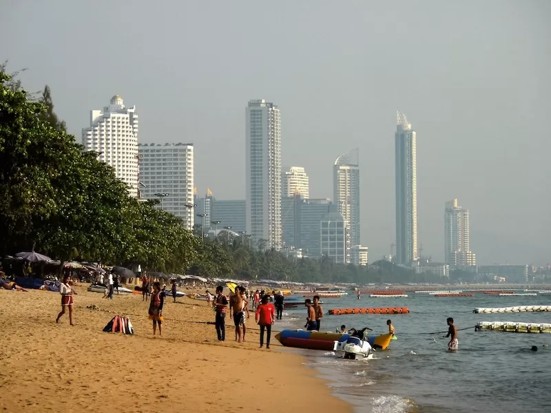 Jomtien Beach, early 2000s.