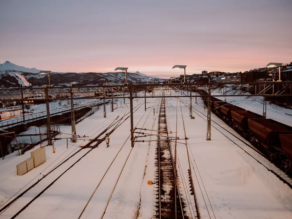 A Slow Train to the Great North 