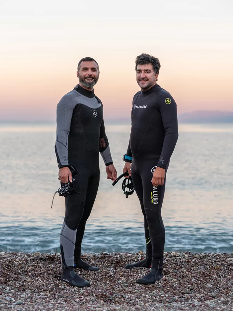 Marine biologists, Kerem Gökdağ (left), and Tunca Olguner. Photo courtesy of Özge Sebzeci.