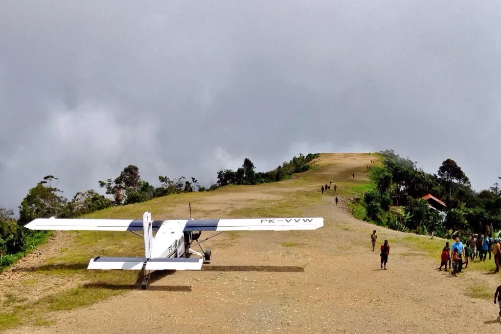 The Right Way Through the Clouds