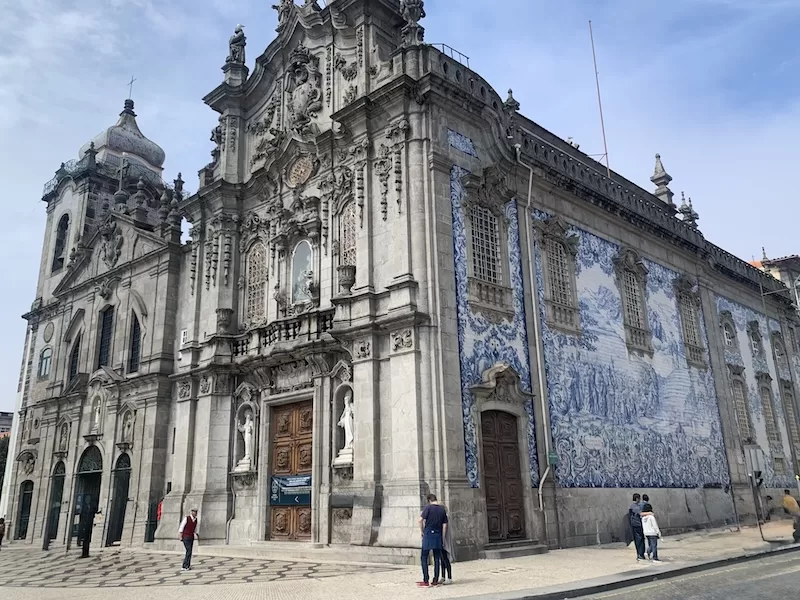 The Igreja dos Carmelitas in Porto